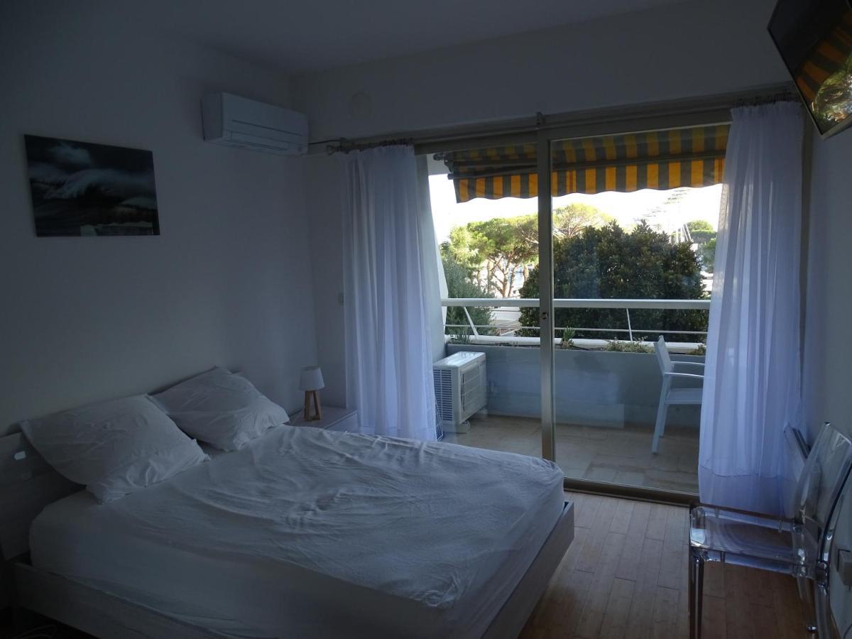 Appartement Bord De Mer Marina Baie Des Anges 卢贝新城 外观 照片