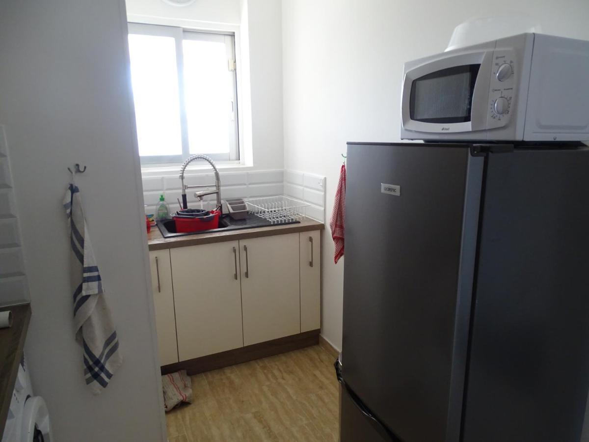 Appartement Bord De Mer Marina Baie Des Anges 卢贝新城 外观 照片